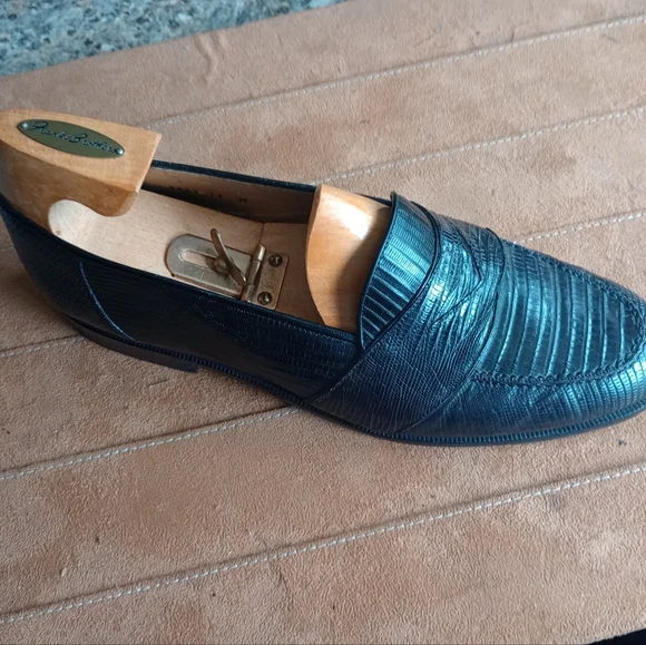 MAGNANNI MENS Black LizardSkin Slipon Penny Loafer Size 11M (94)